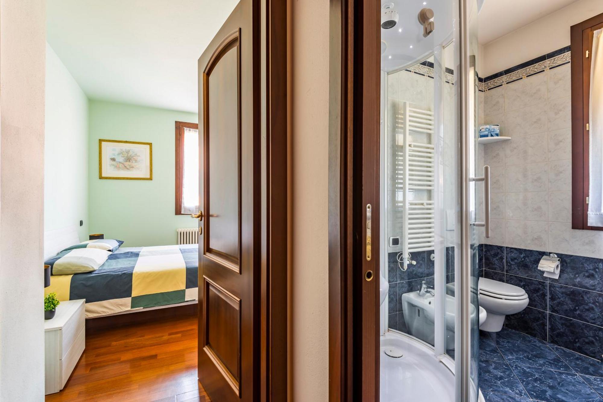 Jacuzzi Apartment In Italian Villa, Wi-Fi & Garden Sassuolo - Maranello Casalgrande Экстерьер фото