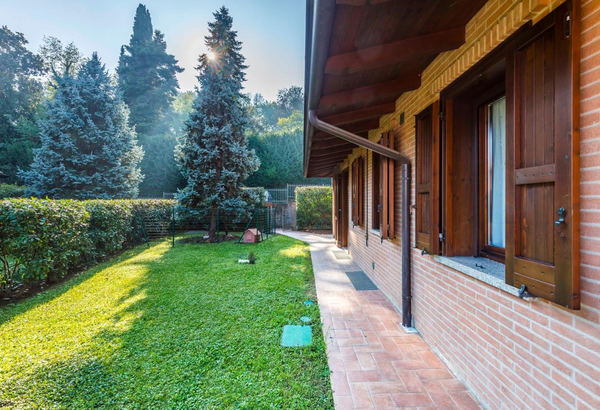 Jacuzzi Apartment In Italian Villa, Wi-Fi & Garden Sassuolo - Maranello Casalgrande Экстерьер фото